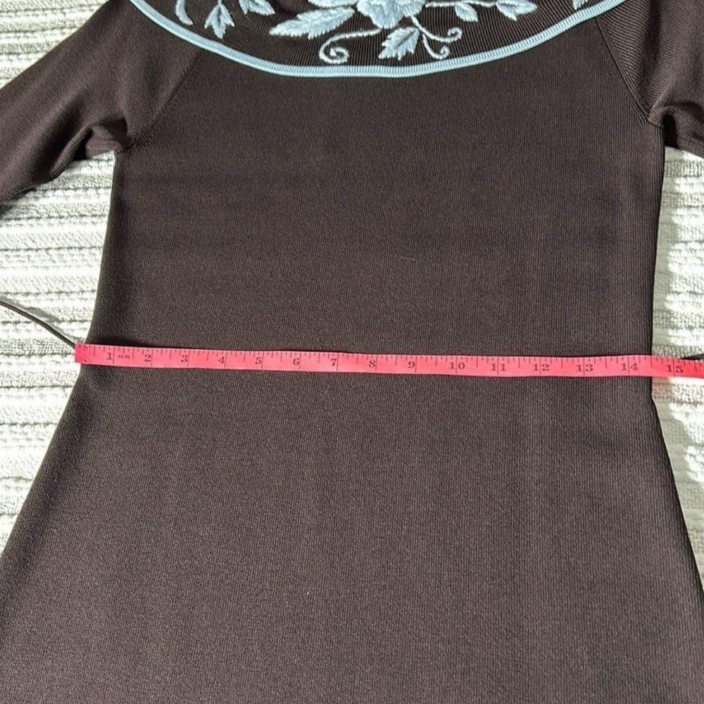 BCBG Off Shoulder Embroidered Knit Midi Dress Brown Blue Floral NWT Sz L Winter - Picture 6 of 12